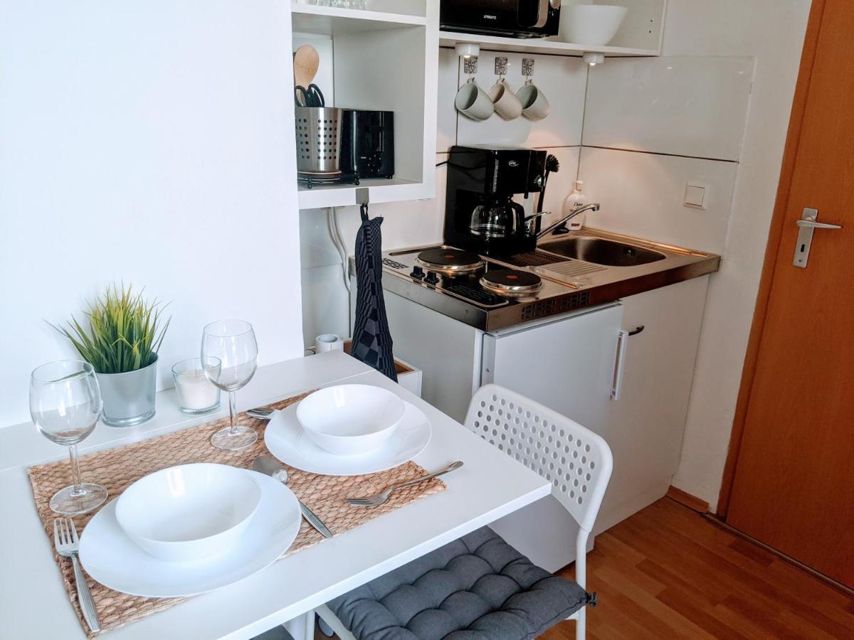 Lenastay L Tiny Apartment - Innenstadt カイザースラウテルン エクステリア 写真