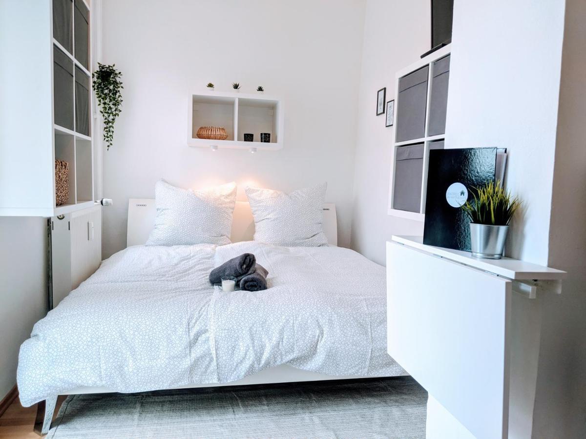 Lenastay L Tiny Apartment - Innenstadt カイザースラウテルン エクステリア 写真