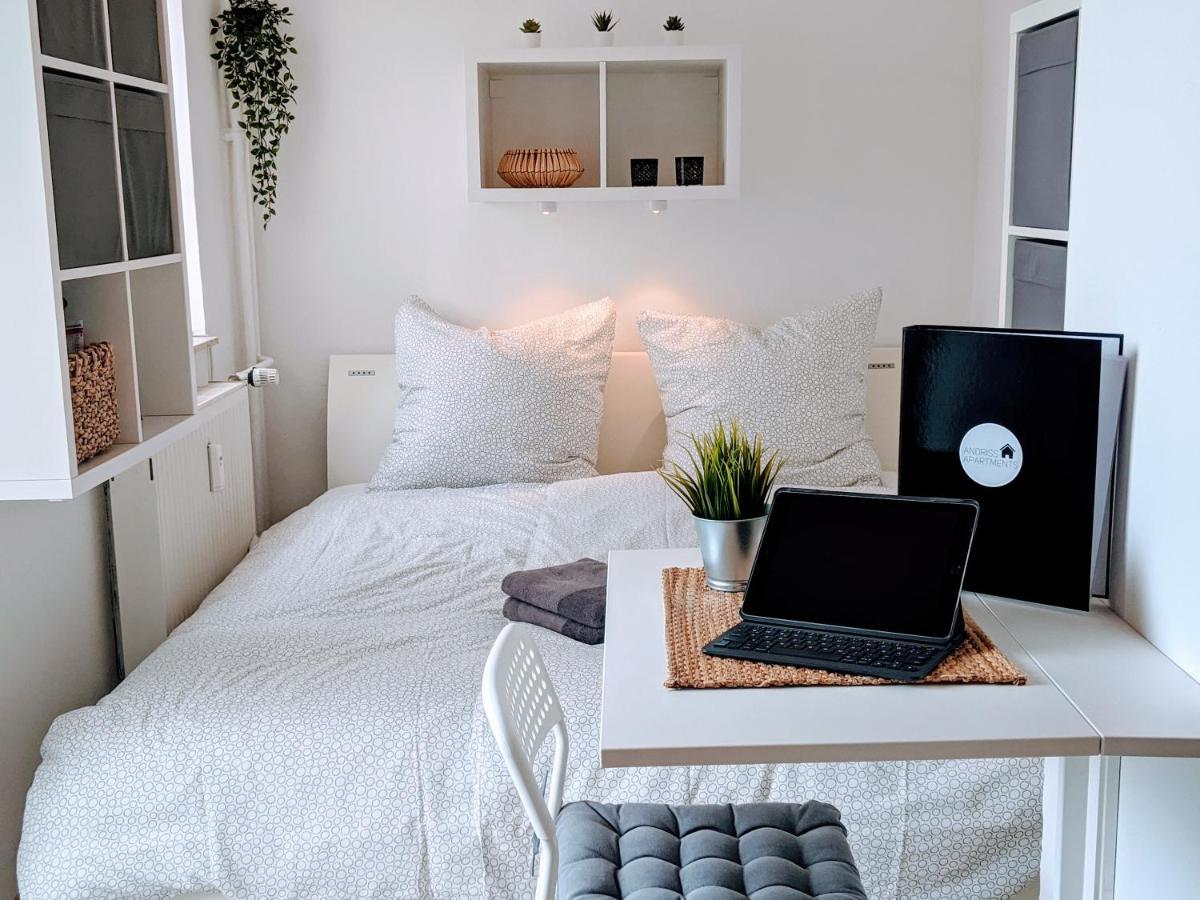 Lenastay L Tiny Apartment - Innenstadt カイザースラウテルン エクステリア 写真
